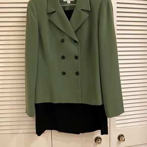 Ladies Suit by Le Suit